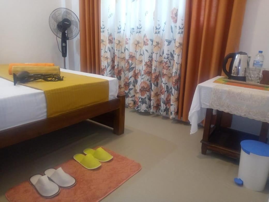 Alexandra Home For Foreign Tourists Only Gampola Eksteriør bilde